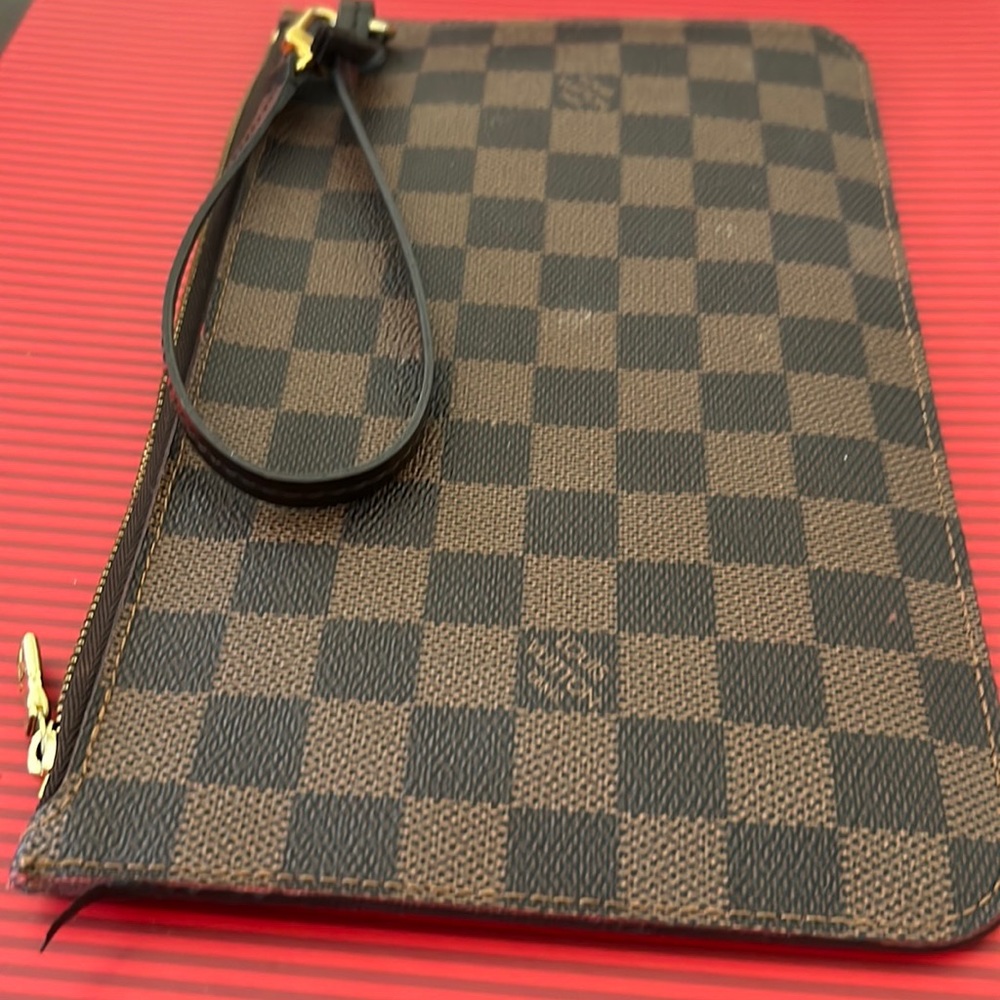 Louis Vuitton never-full wristlet Red
